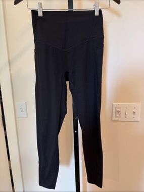 HALARA Black High-Waist Leggings